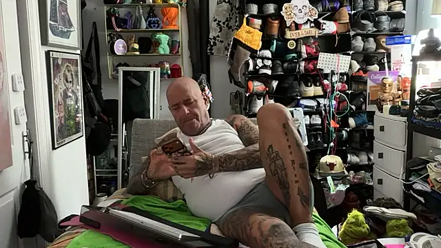 joeytatts66 online show from 05/22/26, 01:02