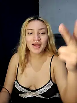 Snapshot of sadnessgyall chatting on 02/02/25, 06:48 sadnessgyall online show from 02/02/25, 06:48