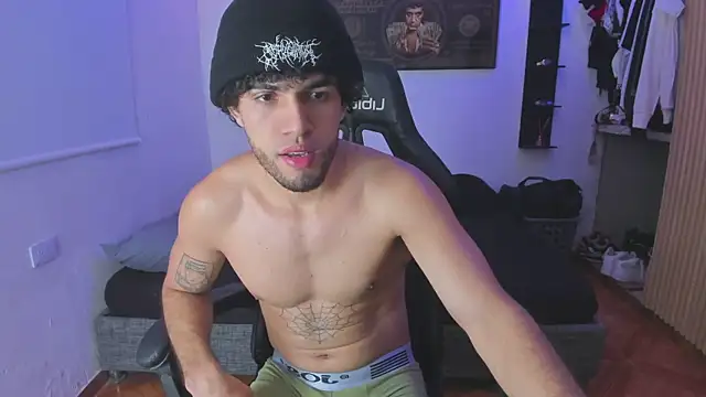 daddy jhons online show from 06/09/26, 02:56