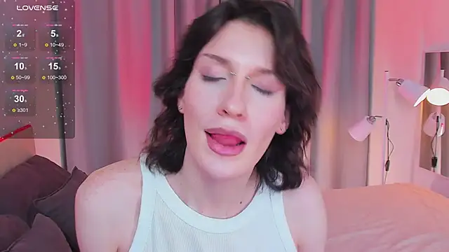 Kolette Gray online show from 01/31/25, 03:33