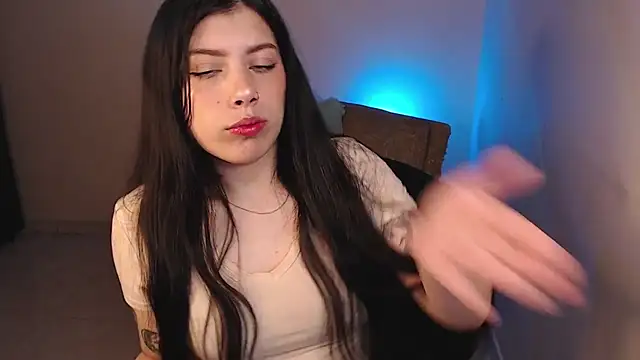 iam emy online show from 05/11/26, 02:45