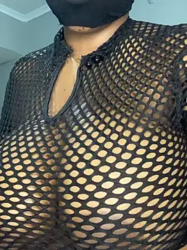 Snapshot of blackshortzbarbie chatting on 03/17/25, 09:23 blackshortzbarbie online show from 03/17/25, 09:23