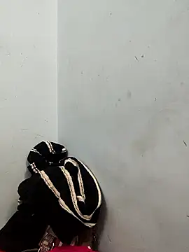 Sania-Love online show from 01/05/26, 11:08