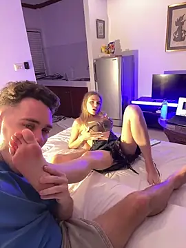 Snapshot of Alice1_secret chatting on 03/19/25, 11:03 Alice1 secret online show from 03/19/25, 11:03