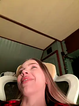 Snapshot of Alice1_secret chatting on 10/12/25, 03:11 Alice1 secret online show from 10/12/25, 03:11