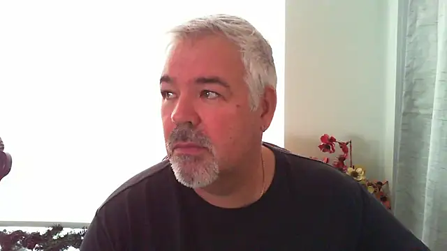 Snapshot of aarosteev2 chatting on 12/17/24, 05:36 aarosteev2 online show from 12/17/24, 05:36