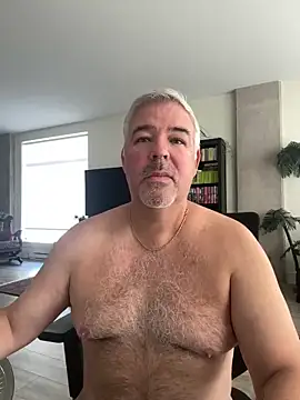 Snapshot of aarosteev2 chatting on 03/19/25, 01:29 aarosteev2 online show from 03/19/25, 01:29