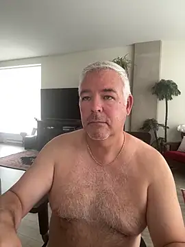 Snapshot of aarosteev2 chatting on 09/18/25, 02:08 aarosteev2 online show from 09/18/25, 02:08