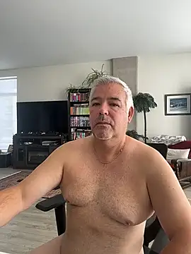 Snapshot of aarosteev2 chatting on 10/07/25, 01:30 aarosteev2 online show from 10/07/25, 01:30