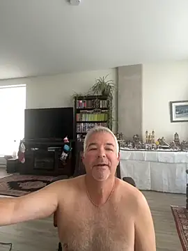 Snapshot of aarosteev2 chatting on 11/28/25, 03:04 aarosteev2 online show from 11/28/25, 03:04