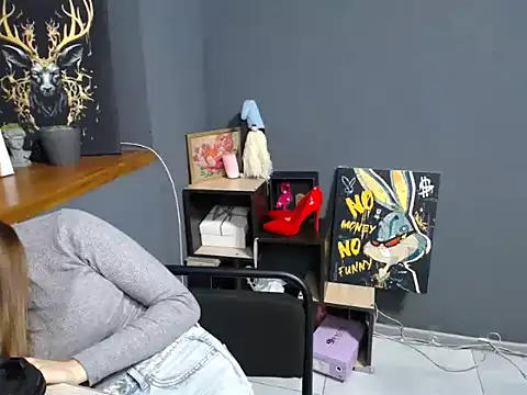 felicity gold online show from 10/13/25, 06:13