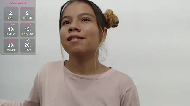 Naomi991 online show from 10/15/25, 07:58