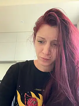 Kathleen Meow online show from 05/18/26, 06:52