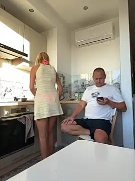 DonorDi online show from 09/21/25, 03:13