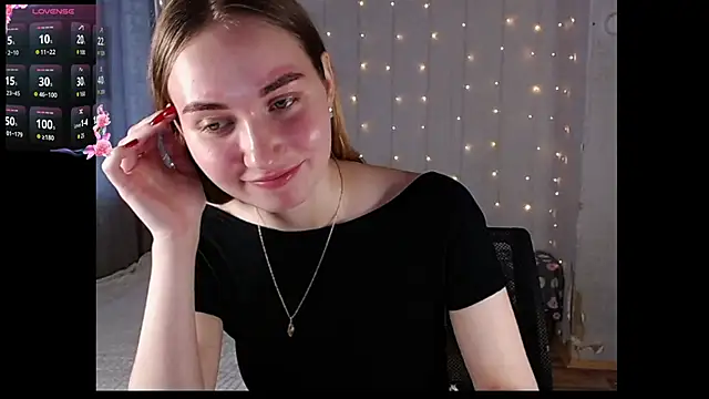 Snapshot of Miya_Mark chatting on 09/15/25, 03:12 Miya Mark online show from 09/15/25, 03:12