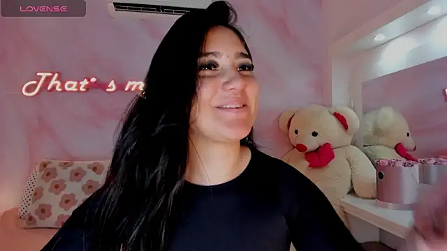 Snapshot of Belliinda_21 chatting on 09/12/25, 05:13 Belliinda 21 online show from 09/12/25, 05:13