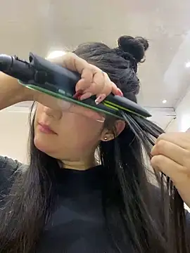 Belliinda 21 online show from 02/12/26, 06:47