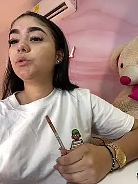 Belliinda 21 online show from 03/03/26, 06:58