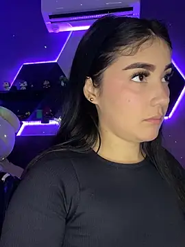 Belliinda 21 online show from 03/07/26, 04:37