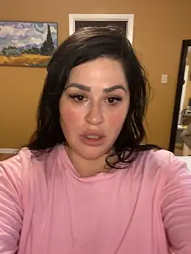 Snapshot of TexasTattooedHouseWife chatting on 02/25/25, 04:57 TexasTattooedHouseWife online show from 02/25/25, 04:57