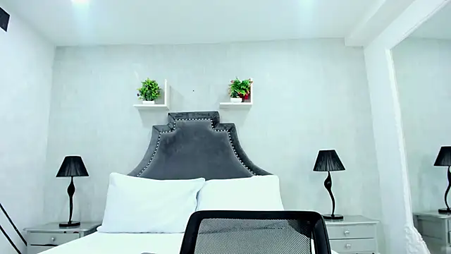 Loggan donnelly online show from 03/14/25, 08:28