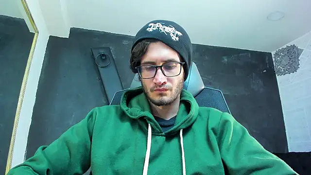 Loggan donnelly online show from 10/03/25, 07:55