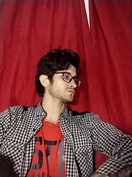 Loggan donnelly online show from 04/08/26, 02:55