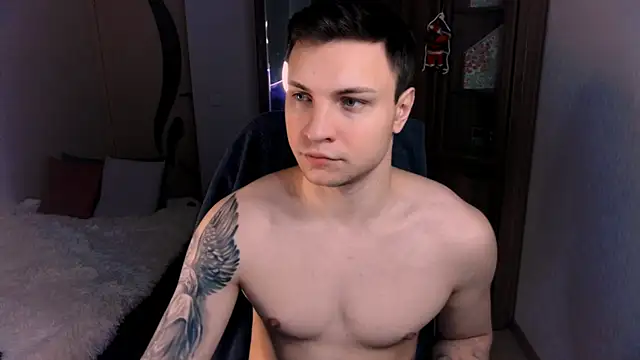 handsome guy01 online show from 12/17/24, 01:50