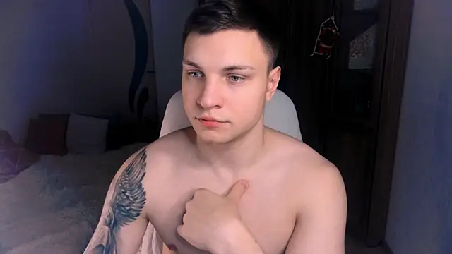 handsome guy01 online show from 01/09/25, 12:25