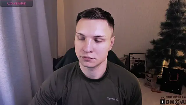 handsome guy01 online show from 01/08/26, 12:57