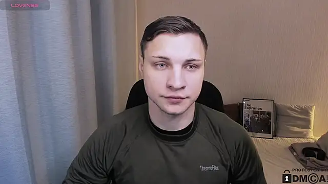 handsome guy01 online show from 02/01/26, 04:49