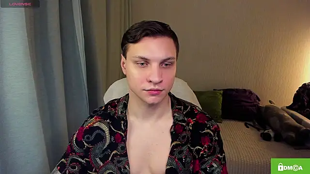 handsome guy01 online show from 07/01/26, 10:09