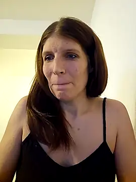 Lenchen  online show from 02/13/26, 10:17