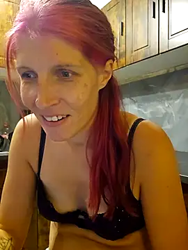 Snapshot of Lenchen_ chatting on 05/16/26, 07:34 Lenchen online show from 05/16/26, 07:34