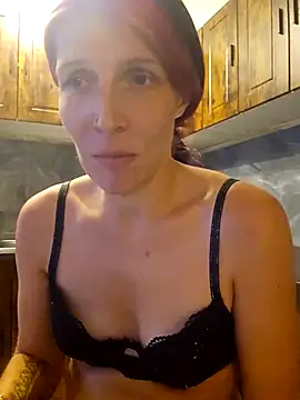 Snapshot of Lenchen_ chatting on 05/21/26, 07:32 Lenchen online show from 05/21/26, 07:32