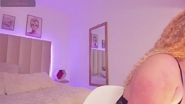 Snapshot of Sasha_belova chatting on 02/22/25, 11:46 Sasha belova online show from 02/22/25, 11:46