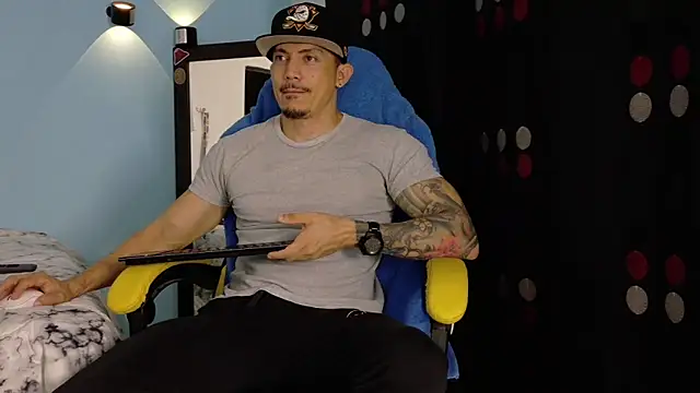 Alex motta online show from 03/08/26, 03:32