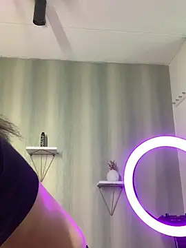 Praga Pink online show from 03/22/25, 07:04