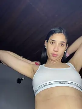 Praga Pink online show from 10/04/25, 11:08