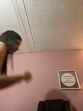 Praga Pink online show from 02/09/26, 03:54