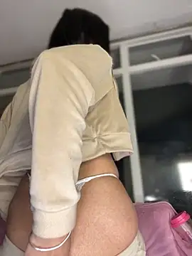 Praga Pink online show from 02/15/26, 07:51