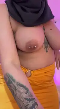 Aligoldbottom online show from 03/18/25, 09:21