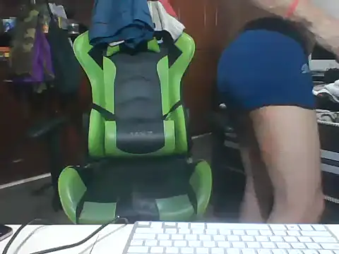 SOLESFETISHBR online show from 04/08/26, 10:21