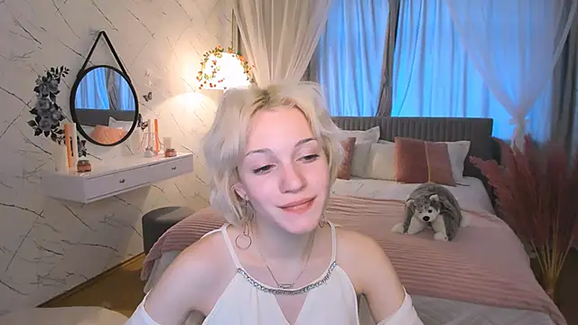 VelvetVixen155 online show from 12/06/24, 06:37