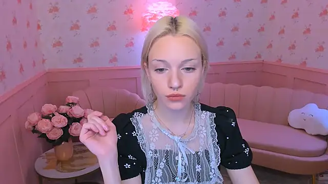 VelvetVixen155 online show from 12/07/24, 03:04