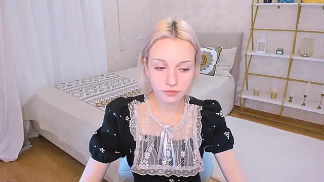 VelvetVixen155 online show from 12/14/24, 03:18