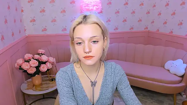 VelvetVixen155 online show from 12/16/24, 03:19