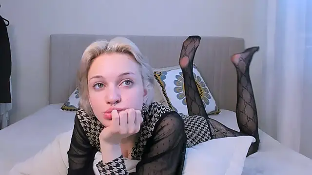 VelvetVixen155 online show from 02/28/25, 05:26