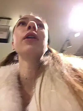 Lia  Love online show from 01/23/25, 01:13