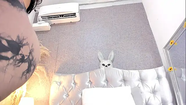 GABYTAYLOR  online show from 11/10/25, 01:43